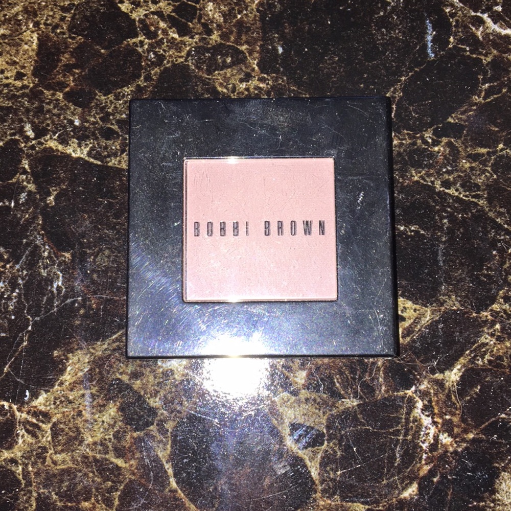 Bobbi Brown eyeshadow